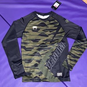 Venum Performance Long Sleeve Rashguard BJJ Jiu-Jitsu Mens Size Large NWT